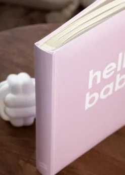 Babyalbum Hello Baby Rosa - 29x32 cm (60 vita sidor / 30 blad)