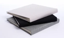 Base Line Canvas Svart 26x25 cm (40 Vita Sidor / 20 Blad)