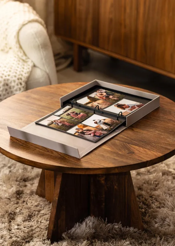 KAILA THROWBACK Grey/White - Coffee Table Photo Album (60 hojas negras)