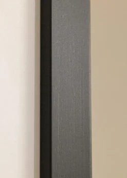 Ram Black Wood 60x75 cm