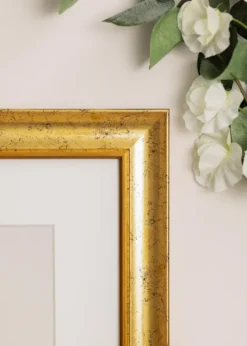 Ram Conca Guld 60x80 cm - Passepartout Vit 50x70 cm