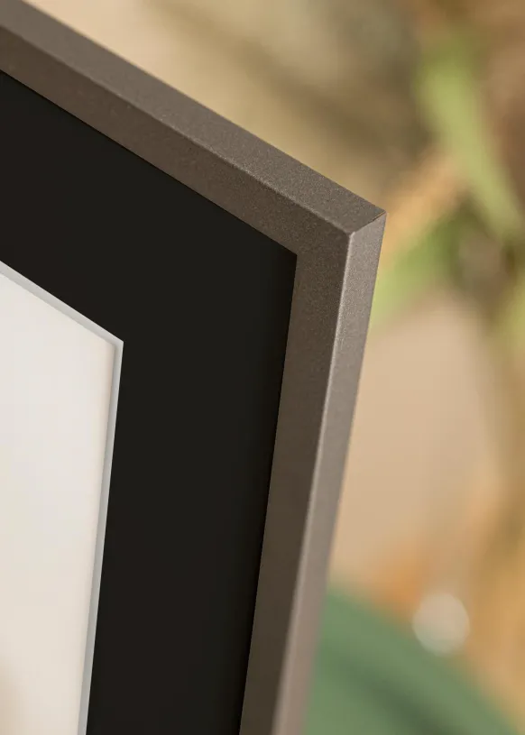 Ram Edsbyn Grafit 30x50 cm - Passepartout Svart 18x35 cm