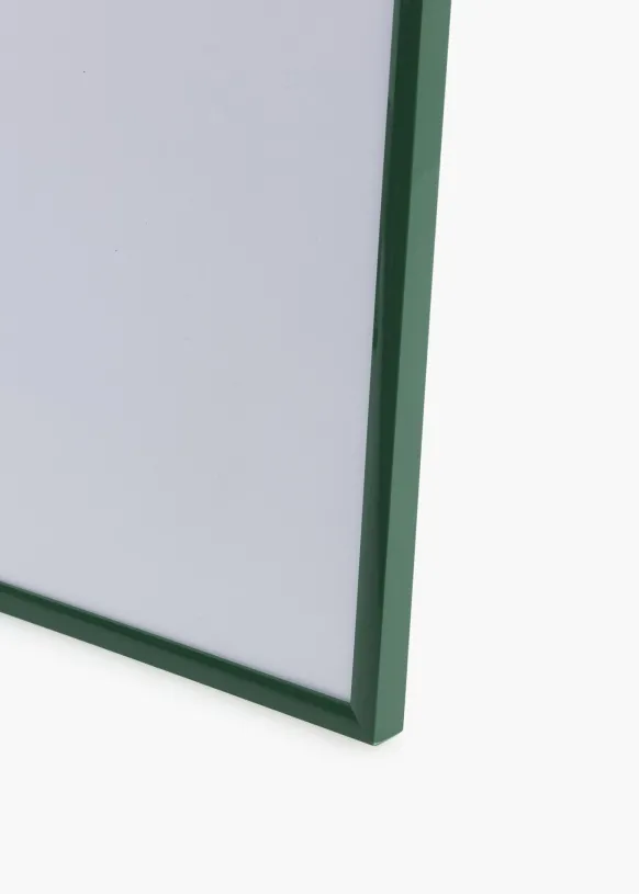 Ram New Lifestyle Moss Green 70x100 cm - Passepartout Vit 62x93 cm