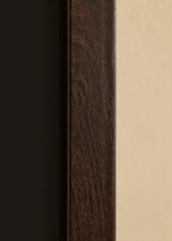 Ram Selection Valnöt 70x90 cm - Passepartout Svart 55x70 cm