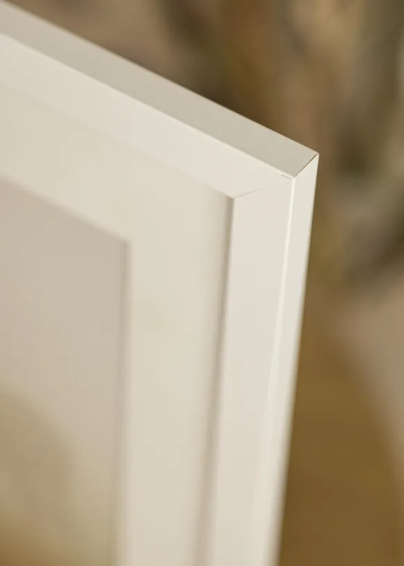 Ram White Wood 65x90 cm