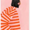 The Woman With The Ornage Stripes Canvastavla (30x40 cm)
